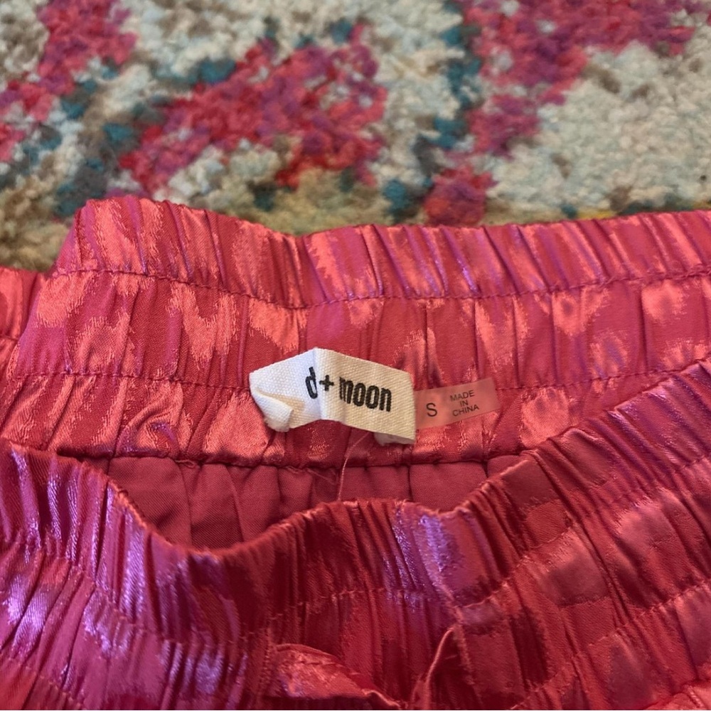Pink Leopard Print Ruffle Skirt - Picture 2 of 3